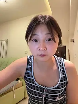 LXR77887 online show from April 24, 1:25 pm