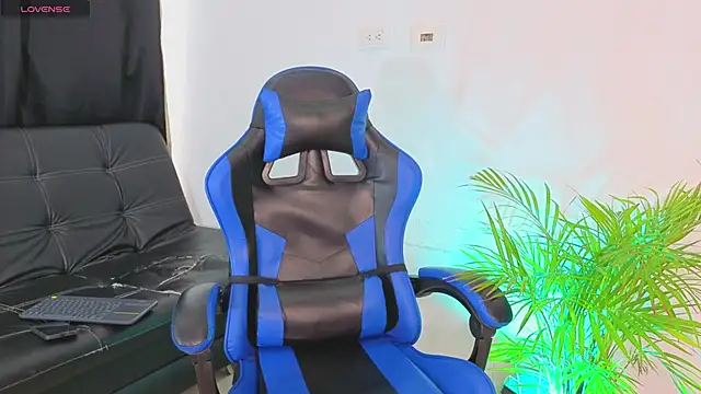  sol cute online show from February 17, 12:48 pm