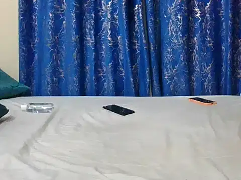 SheSitsOnIt online show from July 25, 2:51 am