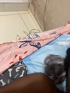 tai011 online show from March 6, 10:38 pm