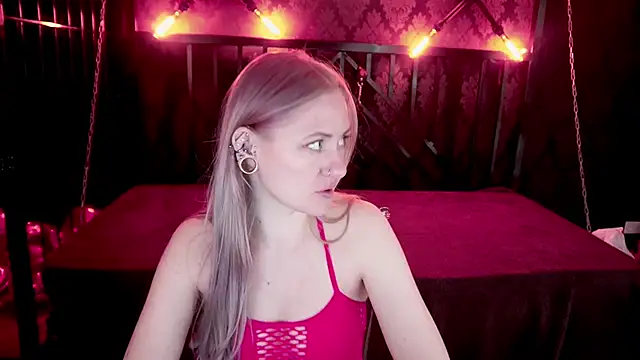 DramaQuenns online show from April 21, 5:36 am