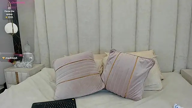  im candy online show from May 30, 8:38 pm