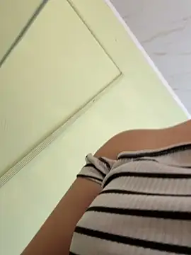 Arya    online show from February 10, 8:34 pm