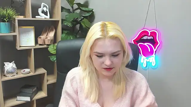 SweetLilyxo online show from March 26, 7:54 am