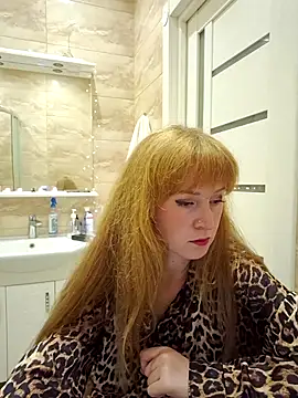 LanaBananaa  online show from April 26, 8:39 pm