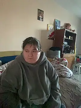 AngelKiras online show from March 4, 3:29 pm