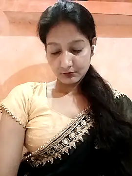 Ayesharani1 online show from April 25, 5:10 pm