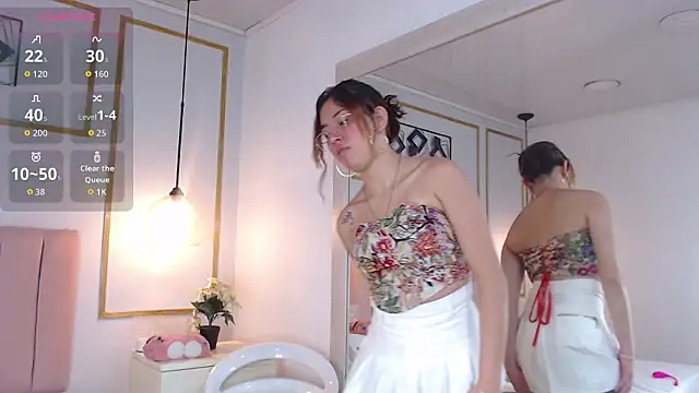 ChloeSteele online show from March 10, 4:05 am