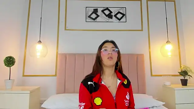 ChloeSteele online show from March 7, 4:19 am