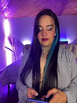 Annie Alicee online show from March 25, 2:42 pm