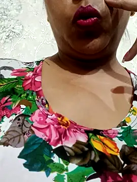 joya queen online show from April 19, 11:21 am