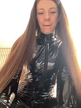 OnlyLeiLa online show from April 23, 6:54 am