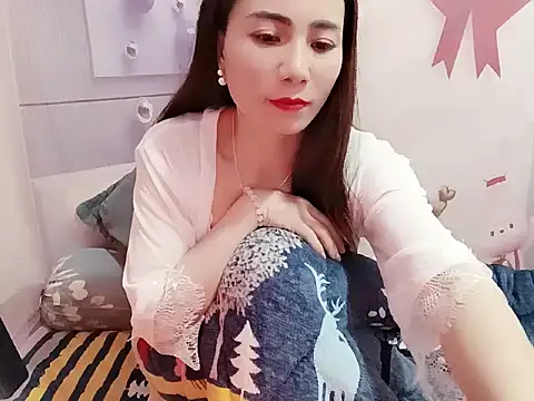 Hello-Kitty001 online show from February 11, 9:16 pm