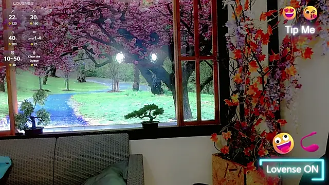 Maddye Fox online show from February 5, 7:28 pm