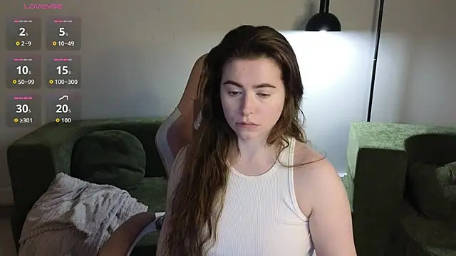 LovingWhisperr online show from April 25, 1:19 am