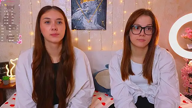 MelanieTwice online show from March 11, 1:03 pm