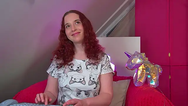 AnnaAvanna online show from March 7, 6:15 pm