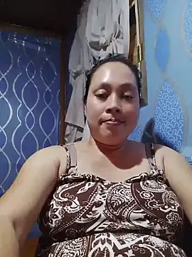 May Bombs online show from June 8, 1:28 am