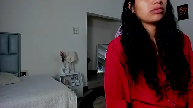 Julieta Parker online show from April 25, 2:25 am