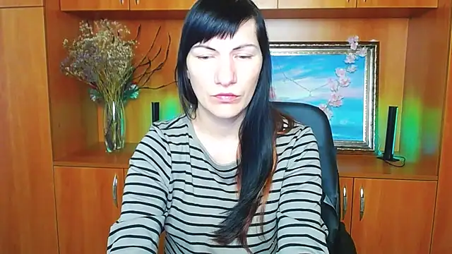 Rosalinda ro online show from April 27, 6:10 am