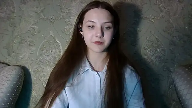 YuniNeko online show from February 19, 3:00 pm