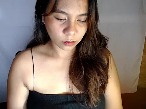 KristinaValerie22 online show from March 11, 3:14 pm