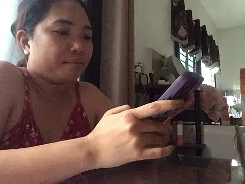 lady candy85 online show from April 27, 11:24 pm