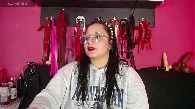 shannon queen- online show from July 26, 5:59 am