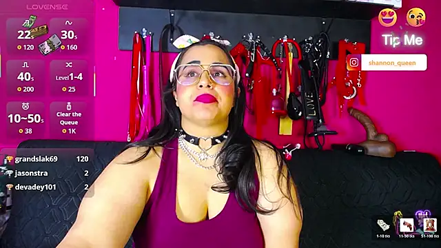 shannon queen- online show from June 17, 5:09 am