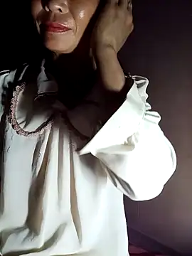 witch-xx online show from April 25, 5:54 pm