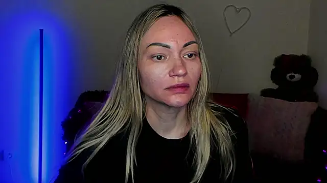 BlondMikey22 online show from April 21, 5:53 pm