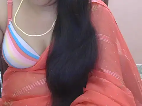 Cute Sheetal online show from April 25, 1:03 pm