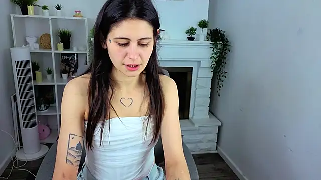 Maeren online show from March 10, 2:43 pm