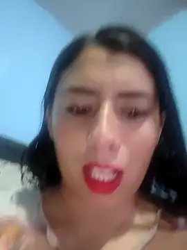 ashleymonroe4 online show from April 23, 1:24 am