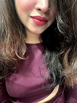 riya sharma11 online show from April 21, 3:24 am