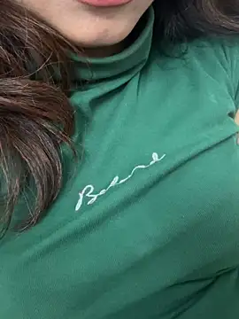 riya sharma11 online show from February 14, 9:06 pm