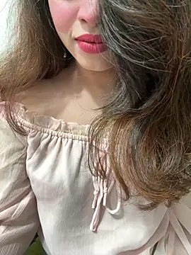 riya sharma11 online show from April 24, 5:27 pm