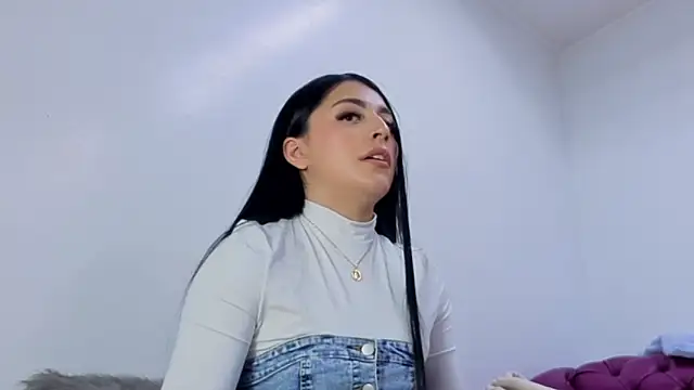 Julieta-Horny- online show from April 24, 1:47 pm