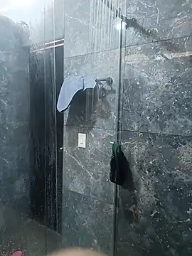 AnnyaEvans online show from July 21, 3:46 pm