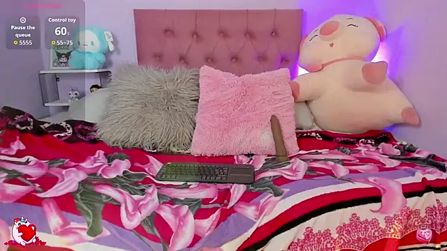 SophieAdamst online show from March 3, 7:42 pm