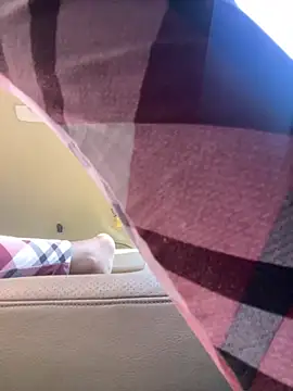 Ebony Queeen online show from April 23, 1:13 pm