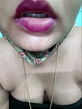 Tamilkannadacouple online show from April 20, 6:11 pm