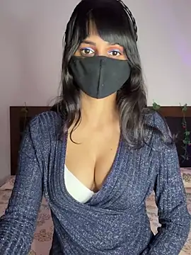 KavyaCurves online show from February 16, 10:15 am