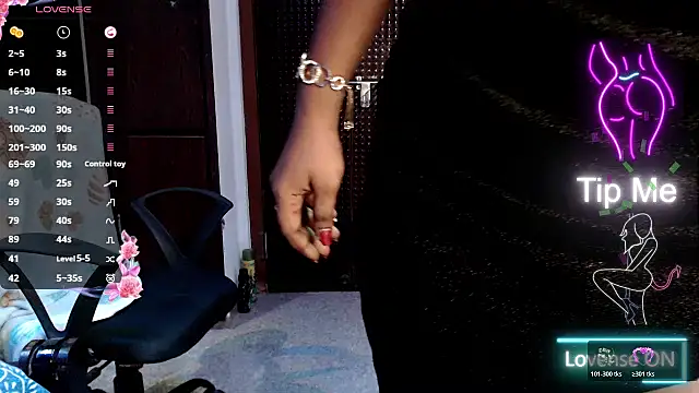 VixenNandhu online show from April 19, 6:21 pm