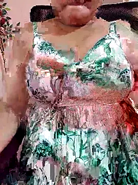 Lovely-Lina7 online show from May 22, 6:50 pm