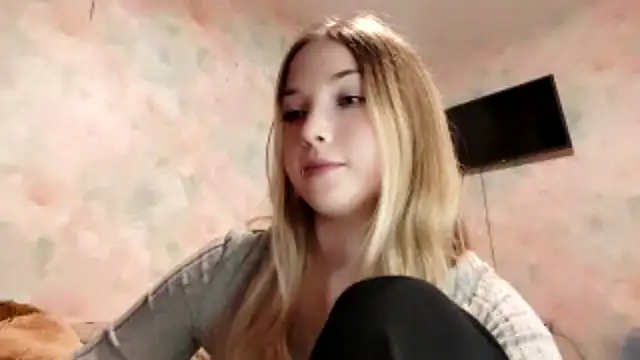 TiaBIanks online show from April 23, 12:29 pm