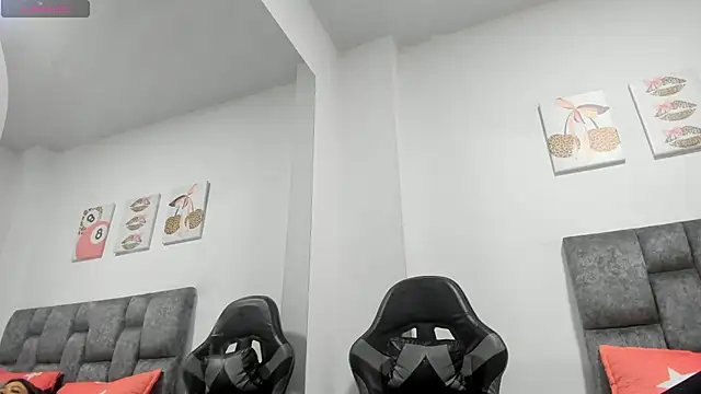 Madison Rosee online show from April 21, 12:03 am