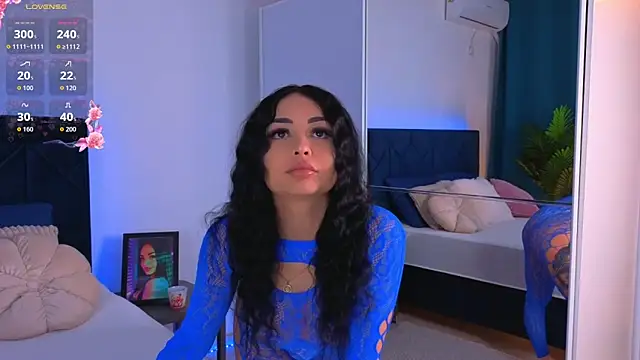 MissMichellee online show from March 25, 10:23 pm