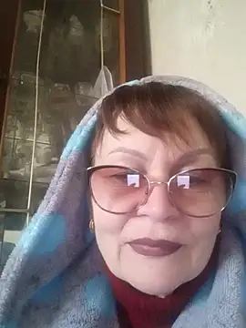 SophieBurns online show from February 25, 11:09 am