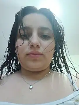 MajoArias online show from April 14, 2:22 am